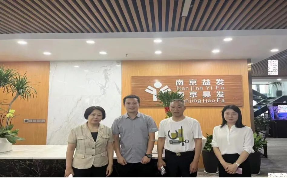 南昌向遠軌道技術(shù)學校赴江蘇合作單位開展就業(yè)回訪工作