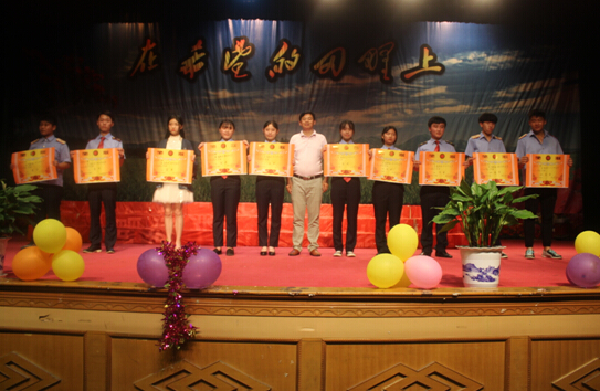南昌軌道學校舉辦“青春頌.唱響中國夢”合唱比賽